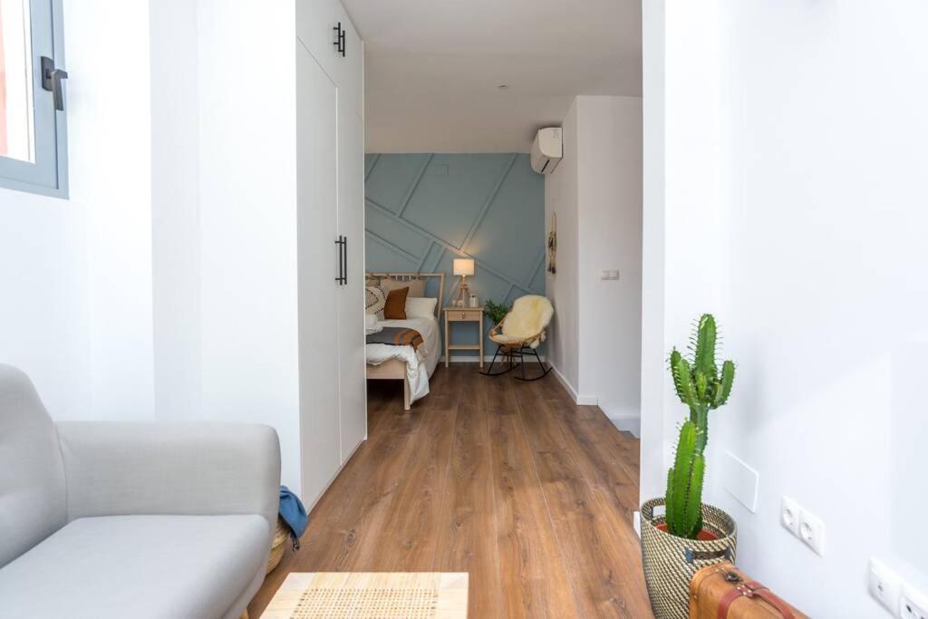 Tgh/ Malaga Center Western Style ภายนอก รูปภาพ